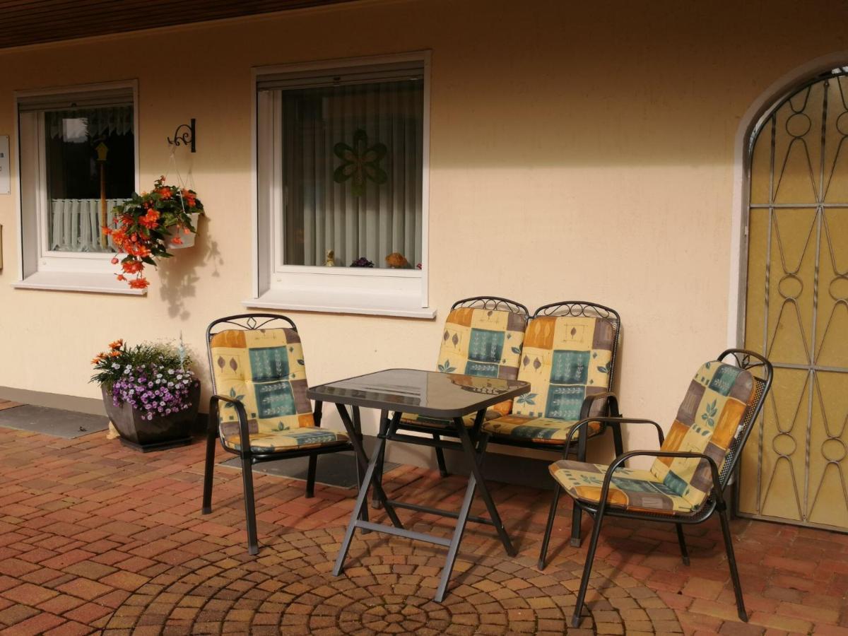 Flat In Polle Near The Forest Εξωτερικό φωτογραφία